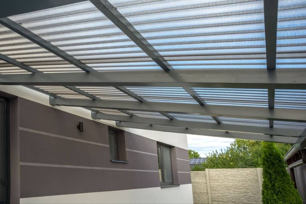 How to clean your polycarbonate roof